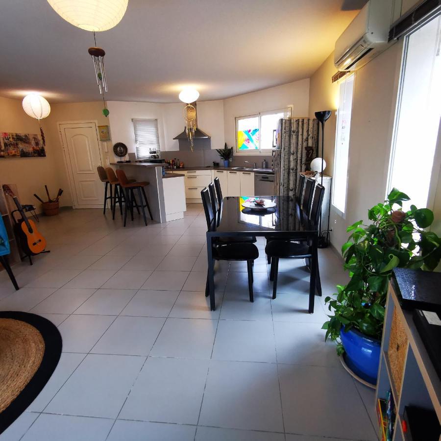 Cool Mediterranean Life 8 People Jacuzzi Barbecue Gametrampoline 2 Parking Βίλα Μπεζιέ Εξωτερικό φωτογραφία